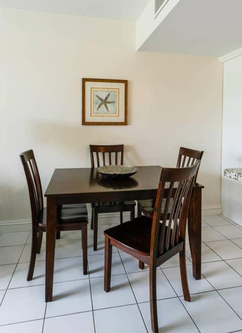 Beach Living At Island Pine Villas Blp George Town Esterno foto